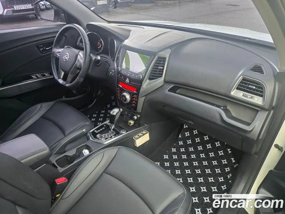 SsangYong TIBOLI 2017 1.6 автомат (гидро), фото 18