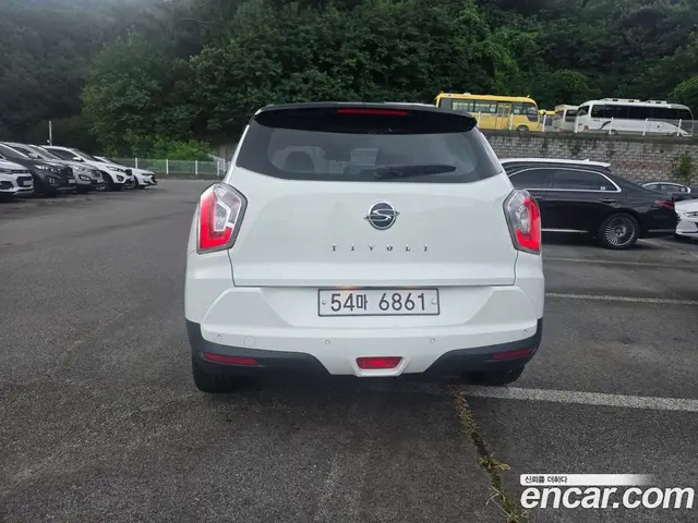 SsangYong TIBOLI 2017 1.6 автомат (гидро), миниатюра 4