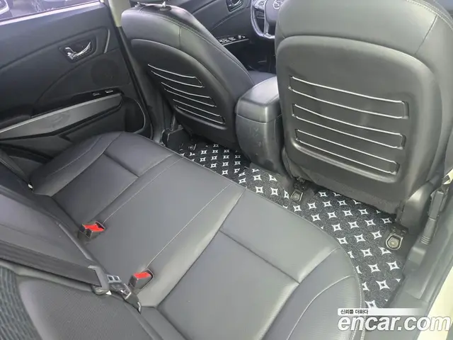 SsangYong TIBOLI 2017 1.6 автомат (гидро), миниатюра 10