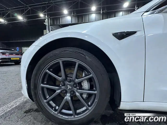 Tesla Model 3 2020 автомат (гидро), миниатюра 6