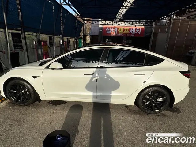 Tesla Model 3 2021 автомат (гидро), миниатюра 3