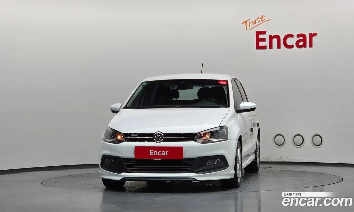 Volkswagen Polo 2013 1.6 автомат (гидро), фото 3