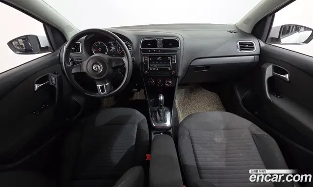 Volkswagen Polo 2013 1.6 автомат (гидро), миниатюра 7
