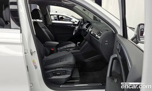 Volkswagen Tiguan 2024 2.0 автомат (гидро), миниатюра 11