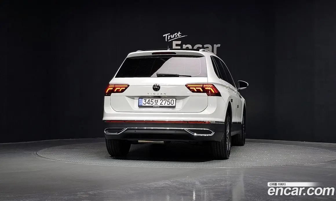 Volkswagen Tiguan 2024 2.0 автомат (гидро), фото 4