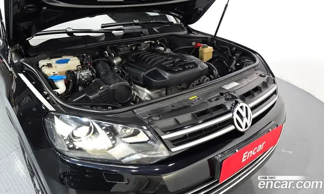 Volkswagen Touareg 2015 3.6 автомат (гидро), миниатюра 6 Volkswagen Touareg 2015 3.6 автомат (гидро), миниатюра 6