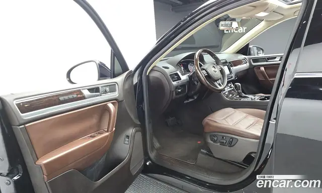 Volkswagen Touareg 2015 3.6 автомат (гидро), миниатюра 10 Volkswagen Touareg 2015 3.6 автомат (гидро), миниатюра 10