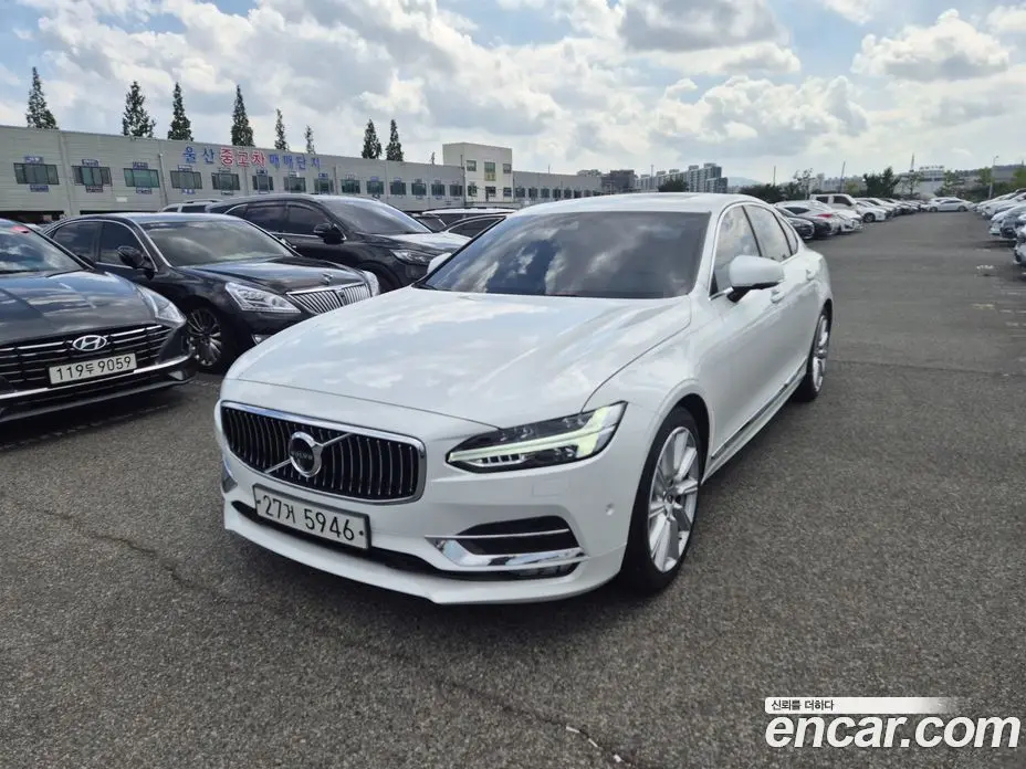 Volvo S90 2019 2.0 автомат (гидро), фото 1 Volvo S90 2019 2.0 автомат (гидро), фото 1