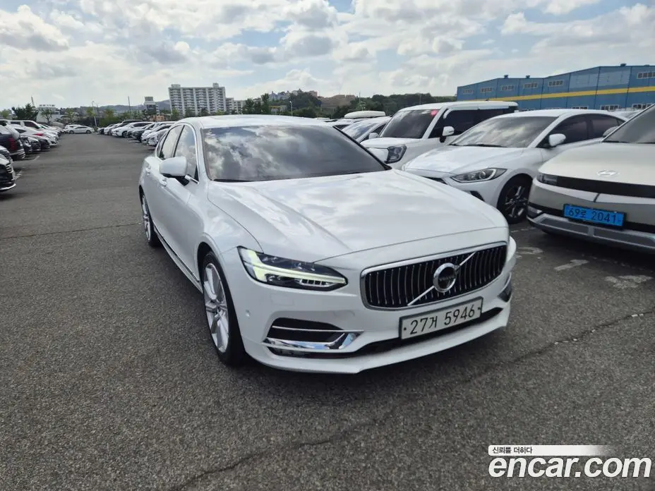 Volvo S90 2019 2.0 автомат (гидро), фото 19 Volvo S90 2019 2.0 автомат (гидро), фото 19