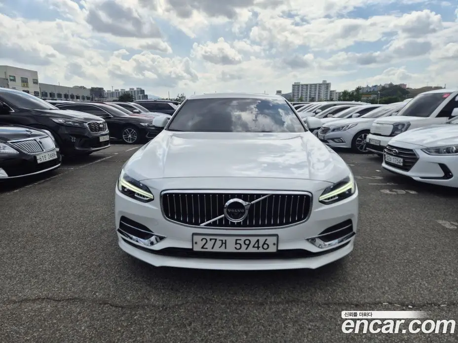 Volvo S90 2019 2.0 автомат (гидро), фото 3 Volvo S90 2019 2.0 автомат (гидро), фото 3