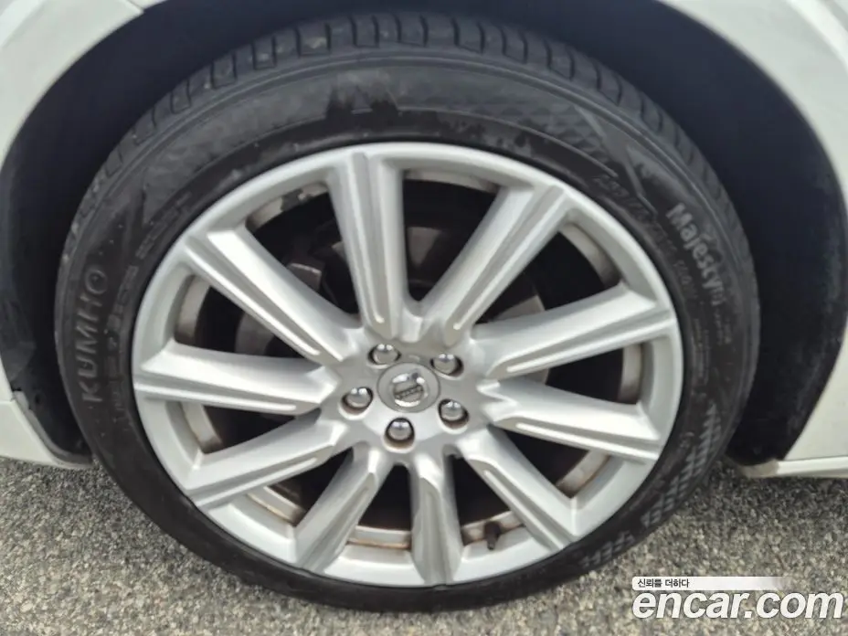Volvo S90 2019 2.0 автомат (гидро), фото 5 Volvo S90 2019 2.0 автомат (гидро), фото 5