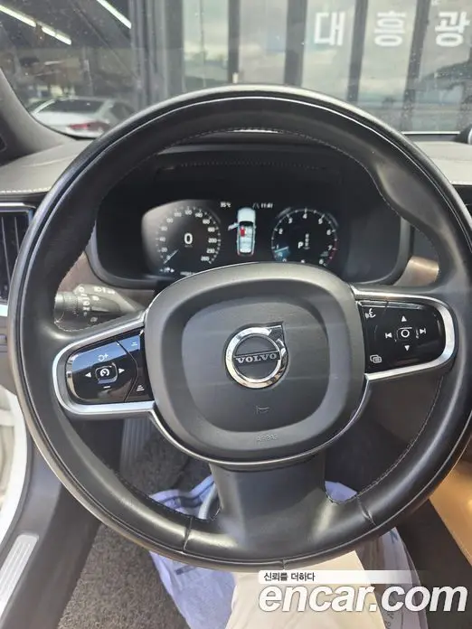 Volvo V90 2020 2.0 автомат (гидро), фото 11
