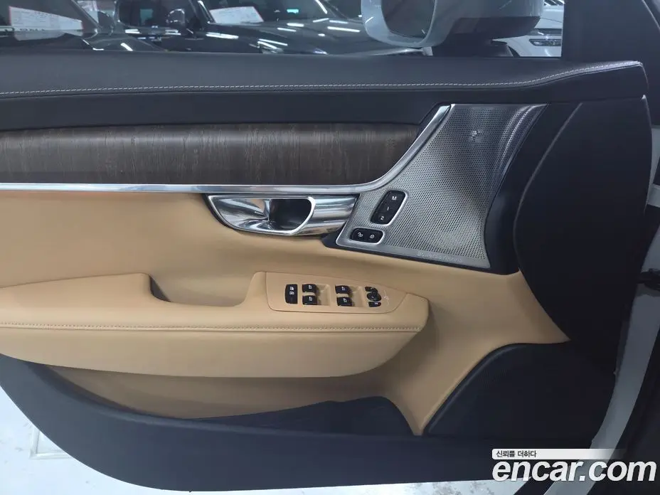 Volvo V90 2020 2.0 автомат (гидро), фото 13