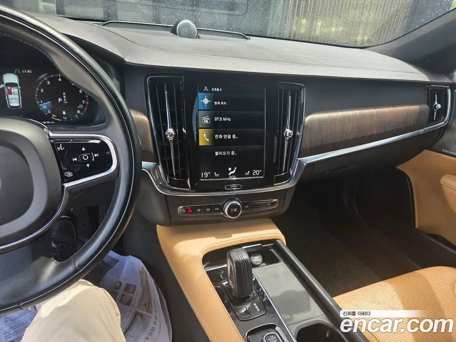 Volvo V90 2020 2.0 автомат (гидро), фото 9