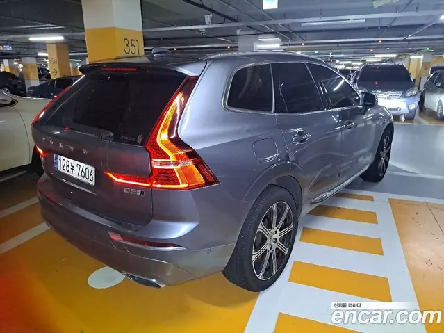 Volvo XC60 2019 2.0 автомат (гидро), миниатюра 6 Volvo XC60 2019 2.0 автомат (гидро), миниатюра 6