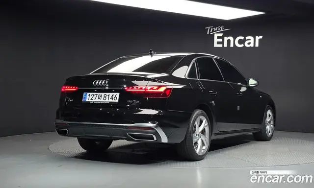 Audi A4 2020 2.0 автомат (гидро), миниатюра 2