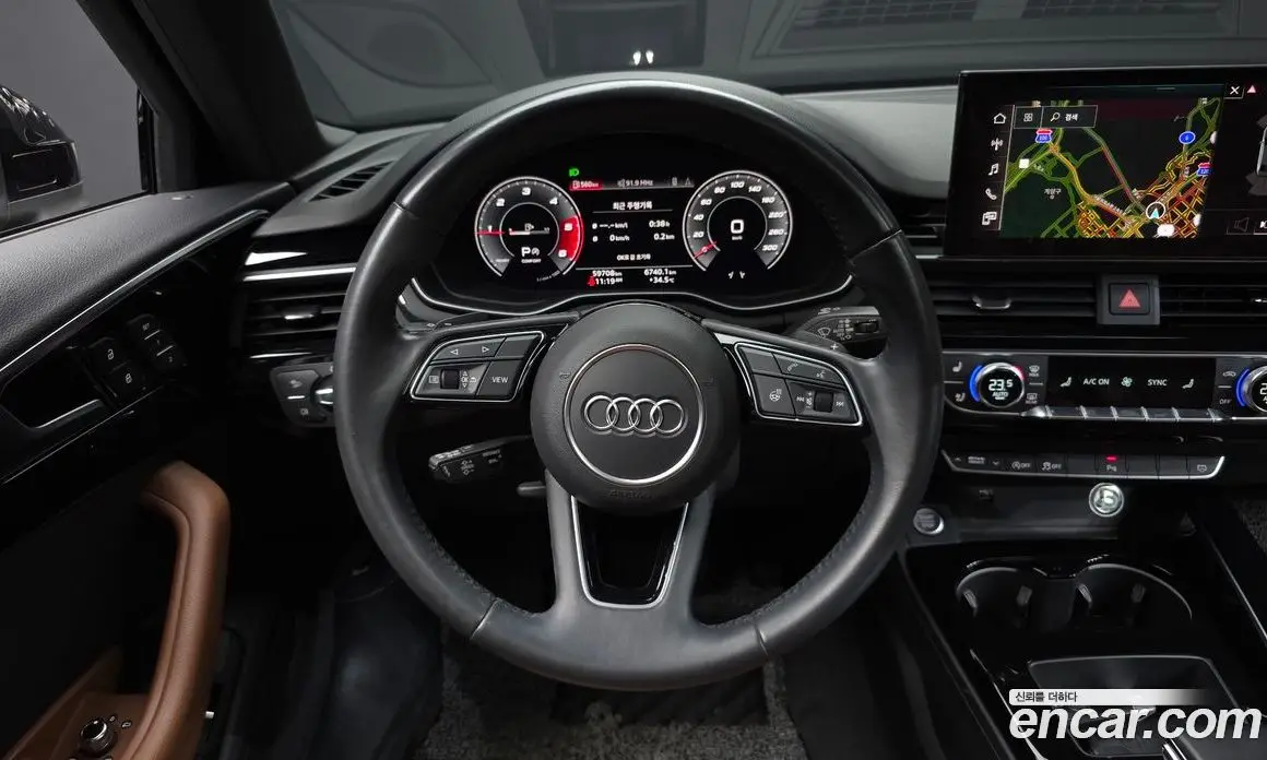 Audi A4 2020 2.0 автомат (гидро), фото 13