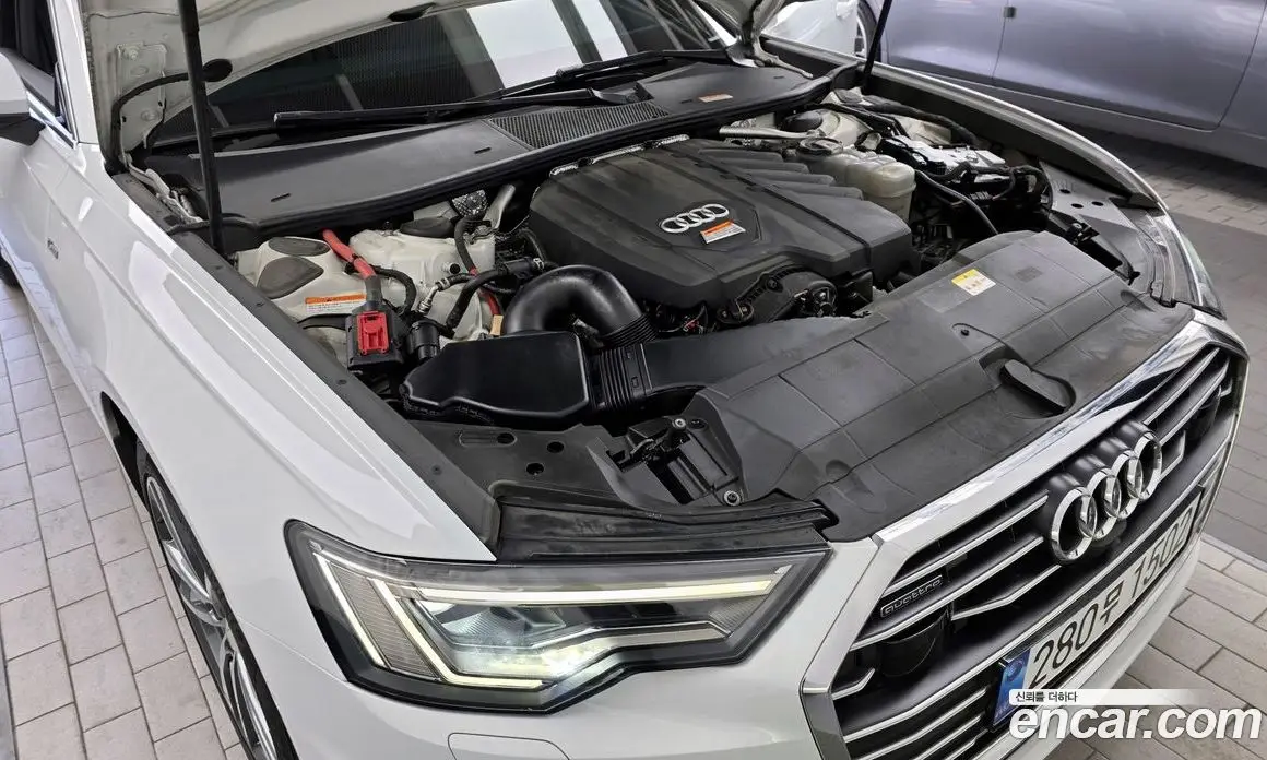 Audi A6 2021 2.0 автомат (гидро), фото 6