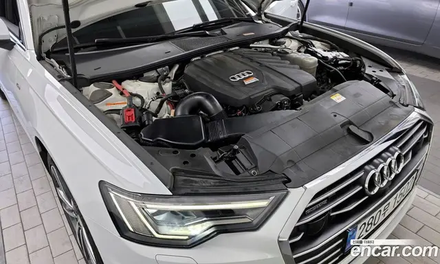 Audi A6 2021 2.0 автомат (гидро), миниатюра 6