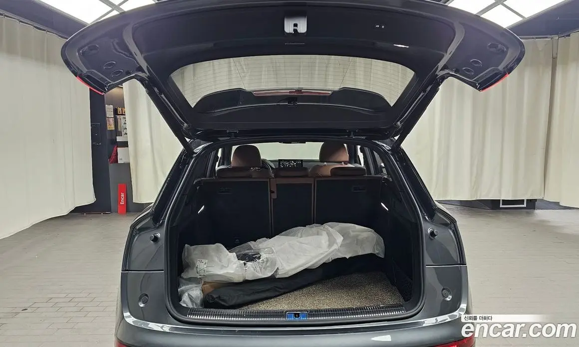 Audi Q5 2022 2.0 автомат (гидро), фото 20