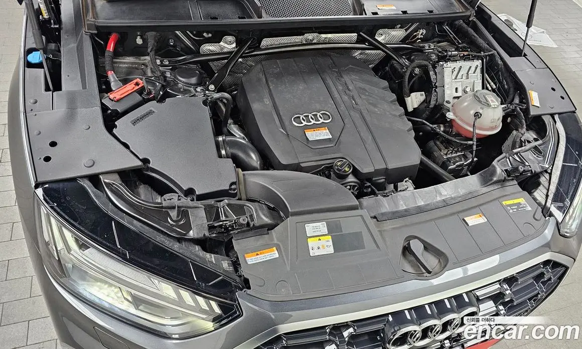 Audi Q5 2022 2.0 автомат (гидро), фото 6