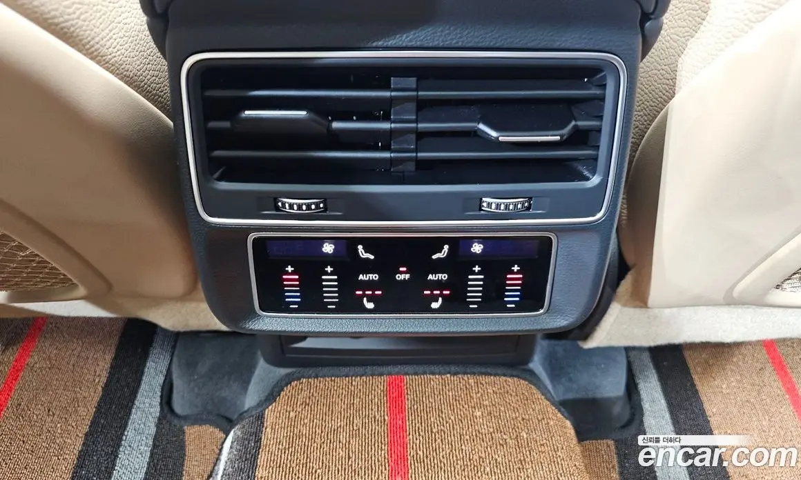 Audi Q8 2020 3.0 автомат (гидро), фото 18