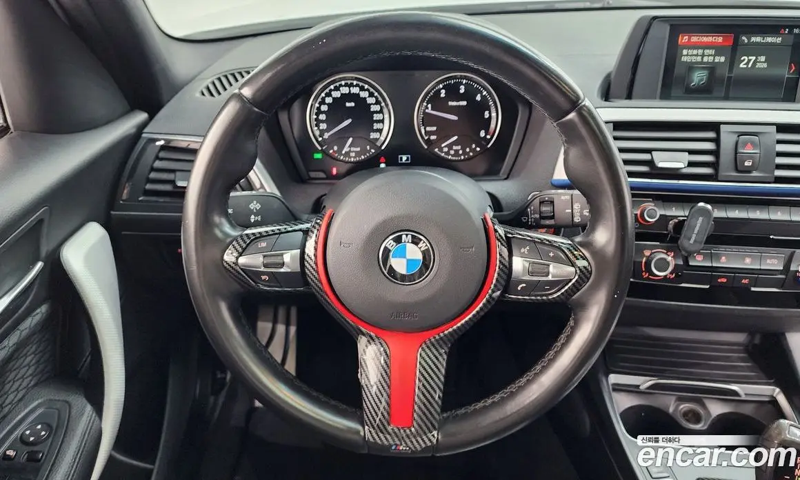 BMW 1 серия 2017 2.0 автомат (гидро), фото 12 BMW 1 серия 2017 2.0 автомат (гидро), фото 12
