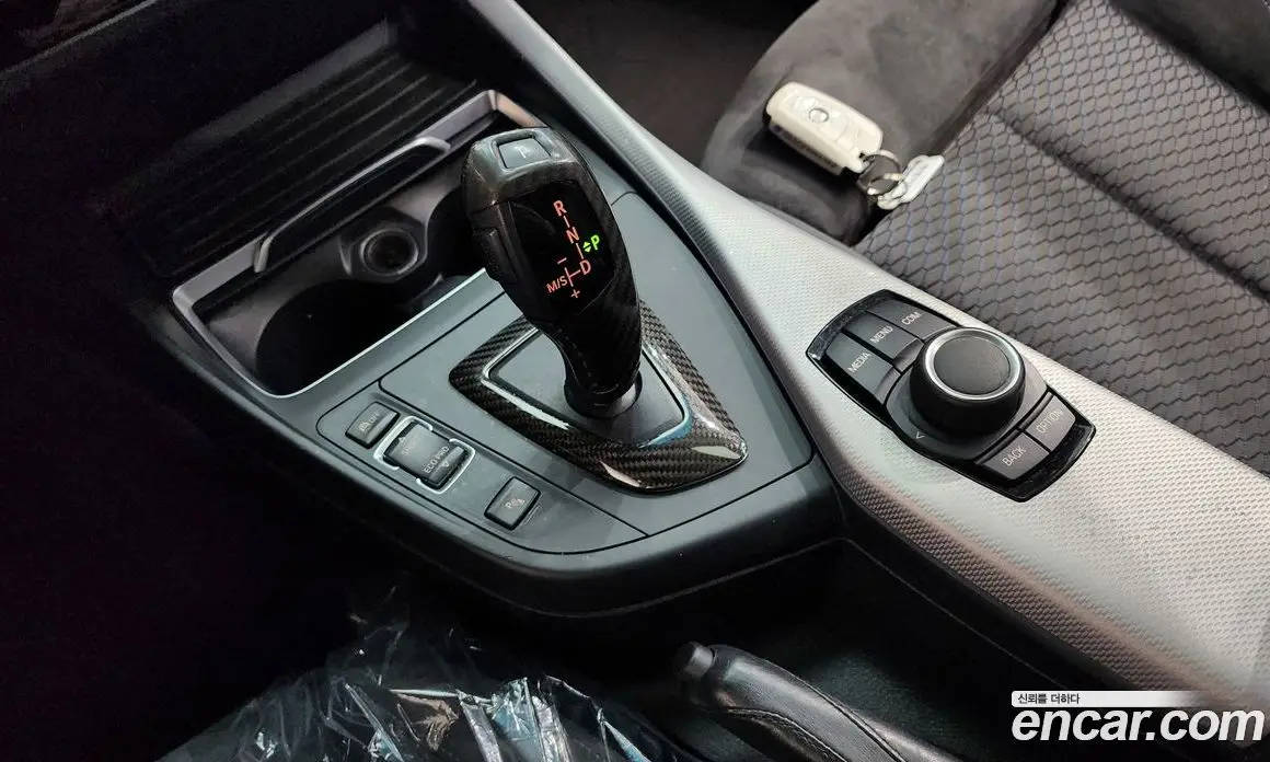BMW 1 серия 2017 2.0 автомат (гидро), фото 8 BMW 1 серия 2017 2.0 автомат (гидро), фото 8