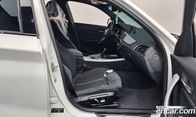 BMW 1 серия 2017 2.0 автомат (гидро), миниатюра 10 BMW 1 серия 2017 2.0 автомат (гидро), миниатюра 10