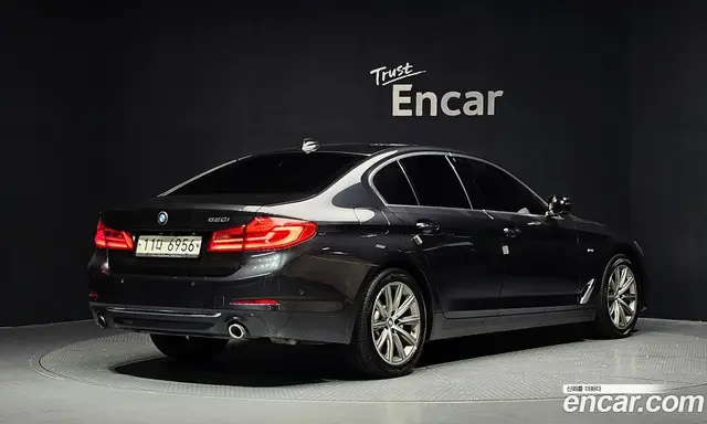 BMW 5 серия 2018 2.0 автомат (гидро), миниатюра 2