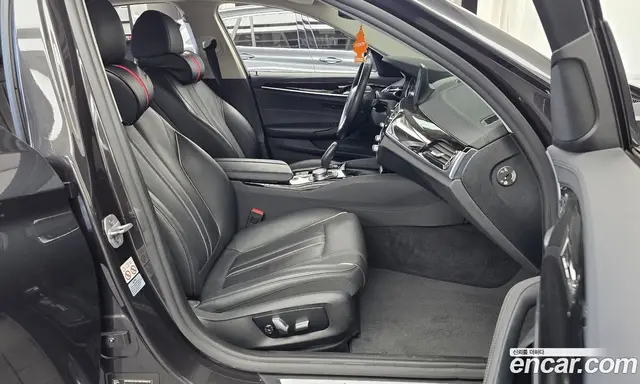 BMW 5 серия 2018 2.0 автомат (гидро), миниатюра 11