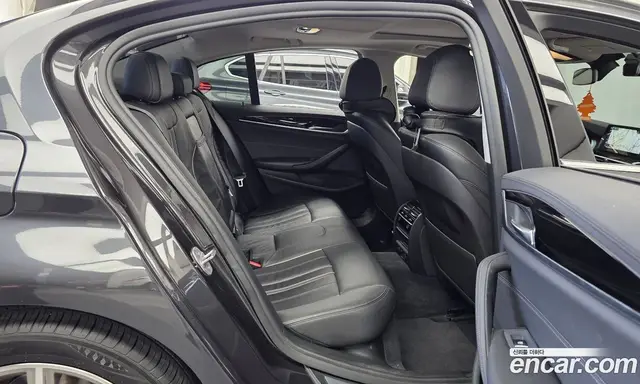 BMW 5 серия 2018 2.0 автомат (гидро), миниатюра 12