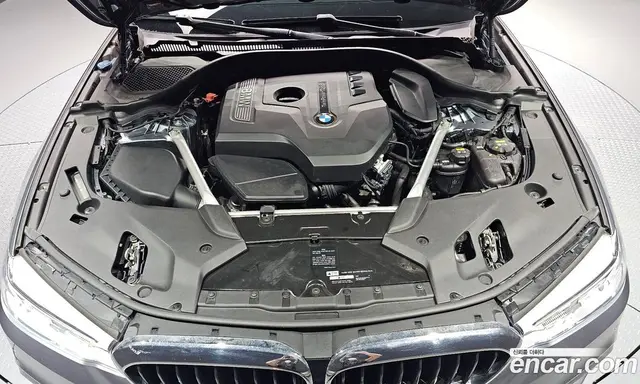 BMW 5 серия 2018 2.0 автомат (гидро), миниатюра 6 BMW 5 серия 2018 2.0 автомат (гидро), миниатюра 6