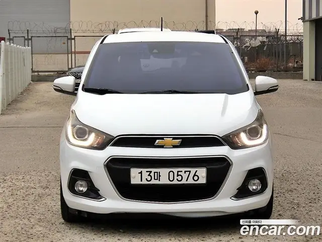 Chevrolet Spark 2015 1.0 автомат (гидро), миниатюра 3 Chevrolet Spark 2015 1.0 автомат (гидро), миниатюра 3
