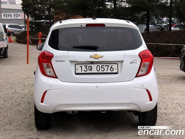 Chevrolet Spark 2015 1.0 автомат (гидро), миниатюра 4 Chevrolet Spark 2015 1.0 автомат (гидро), миниатюра 4