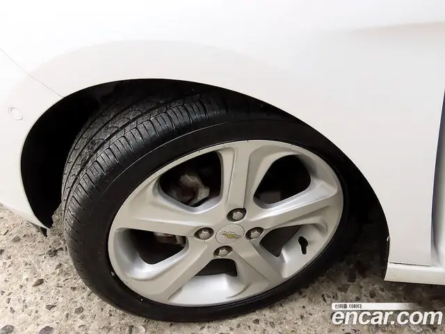 Chevrolet Spark 2015 1.0 автомат (гидро), миниатюра 5 Chevrolet Spark 2015 1.0 автомат (гидро), миниатюра 5