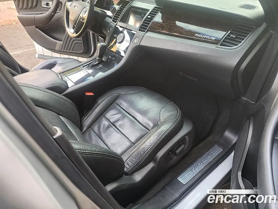 Ford Taurus 2013 2.0 автомат (гидро), фото 12 Ford Taurus 2013 2.0 автомат (гидро), фото 12