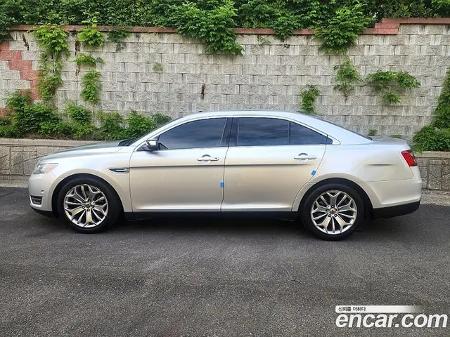 Ford Taurus 2013 2.0 автомат (гидро), миниатюра 3 Ford Taurus 2013 2.0 автомат (гидро), миниатюра 3