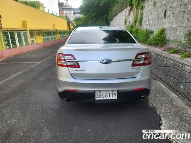 Ford Taurus 2013 2.0 автомат (гидро), миниатюра 5 Ford Taurus 2013 2.0 автомат (гидро), миниатюра 5