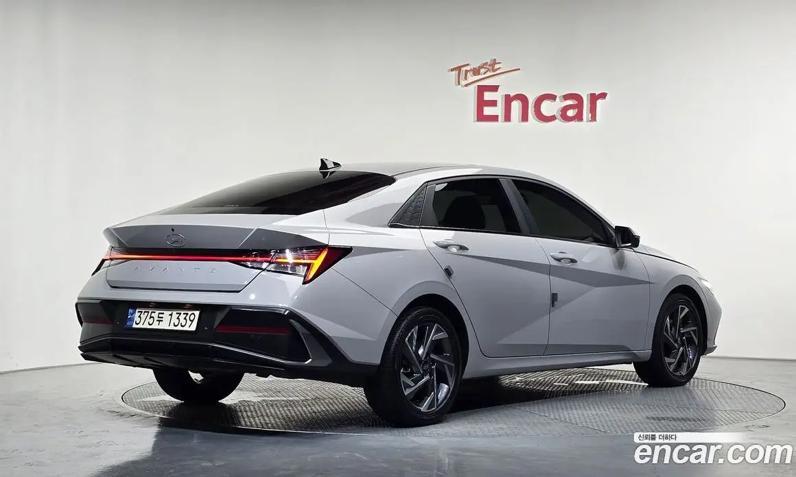 Hyundai Avante 2023 1.6 автомат (гидро), фото 2 Hyundai Avante 2023 1.6 автомат (гидро), фото 2