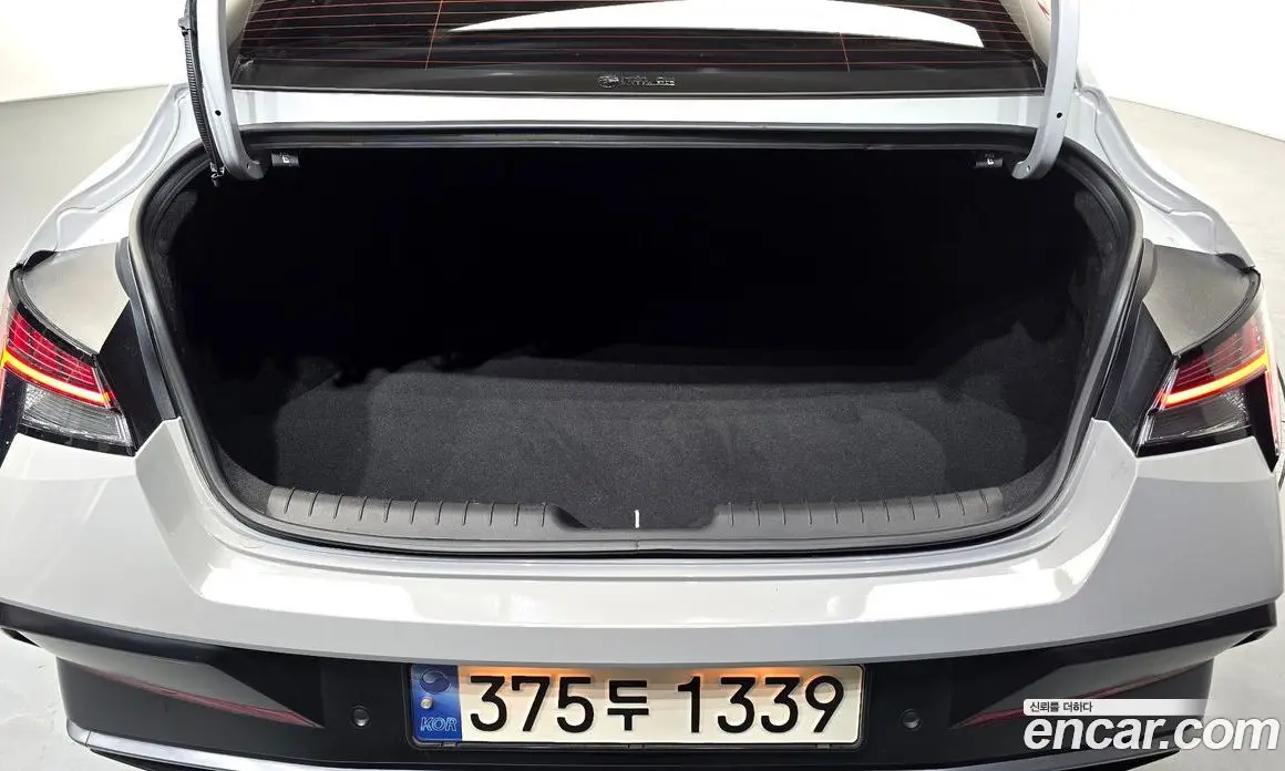 Hyundai Avante 2023 1.6 автомат (гидро), фото 18 Hyundai Avante 2023 1.6 автомат (гидро), фото 18