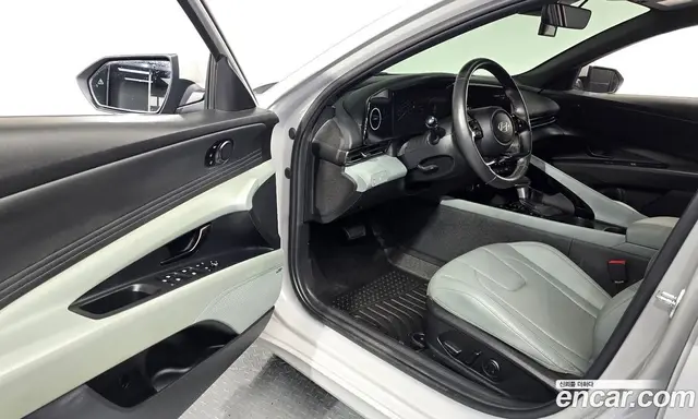 Hyundai Avante 2023 1.6 автомат (гидро), миниатюра 10 Hyundai Avante 2023 1.6 автомат (гидро), миниатюра 10