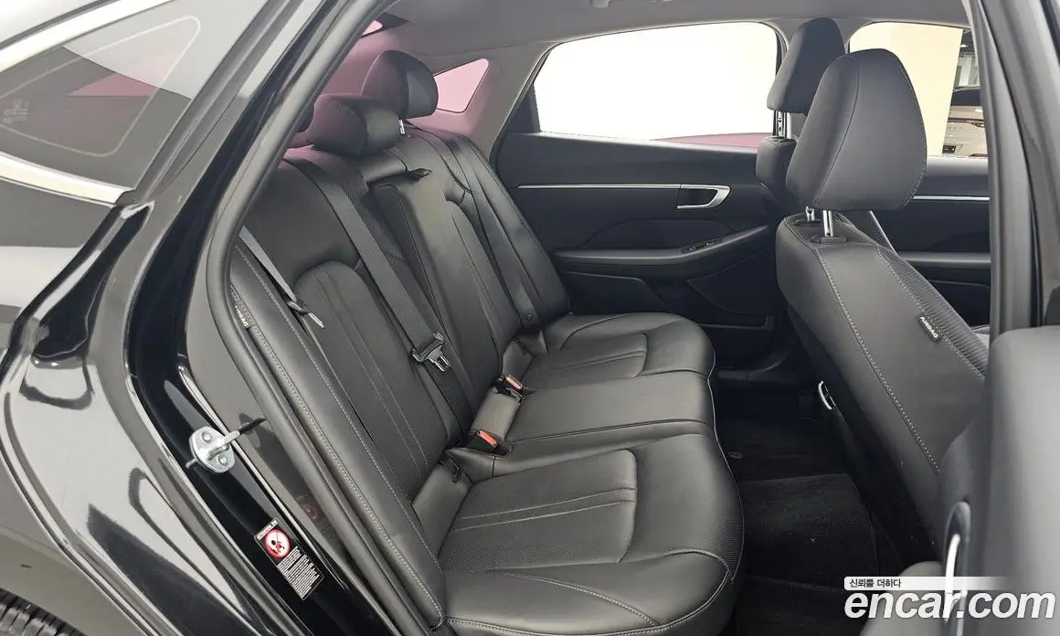 Hyundai Sonata 2020 2.0 автомат (гидро), фото 12