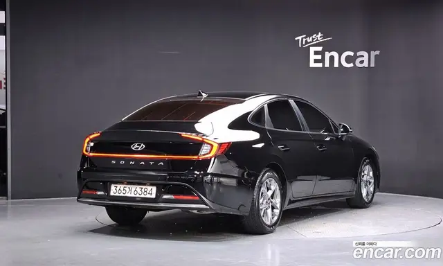 Hyundai Sonata 2022 2.0 автомат (гидро), миниатюра 2