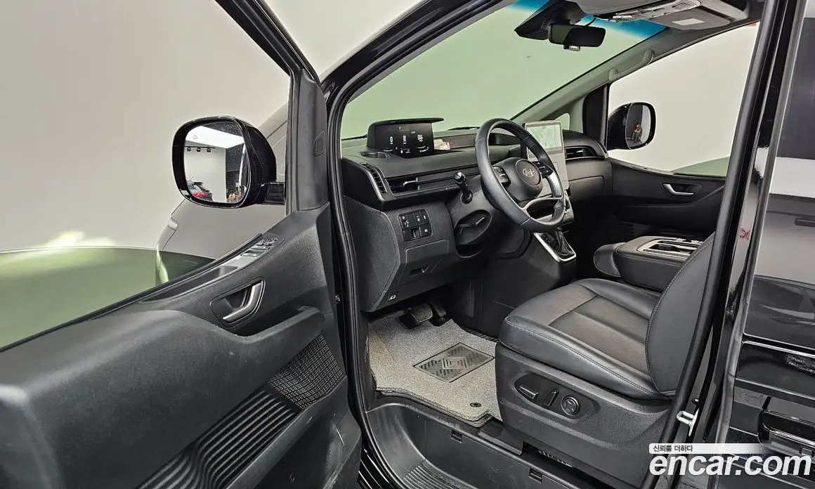 Hyundai Staria 2025 3.5 автомат (гидро), фото 10 Hyundai Staria 2025 3.5 автомат (гидро), фото 10