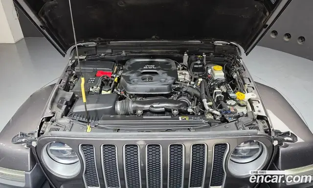 Jeep Wrangler 2019 2.0 автомат (гидро), миниатюра 6