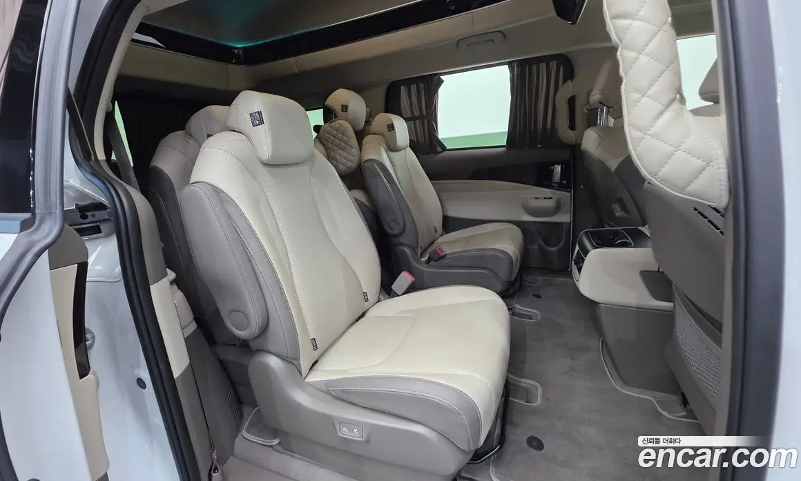 Kia Carnival 2024 1.6 автомат (гидро), фото 19