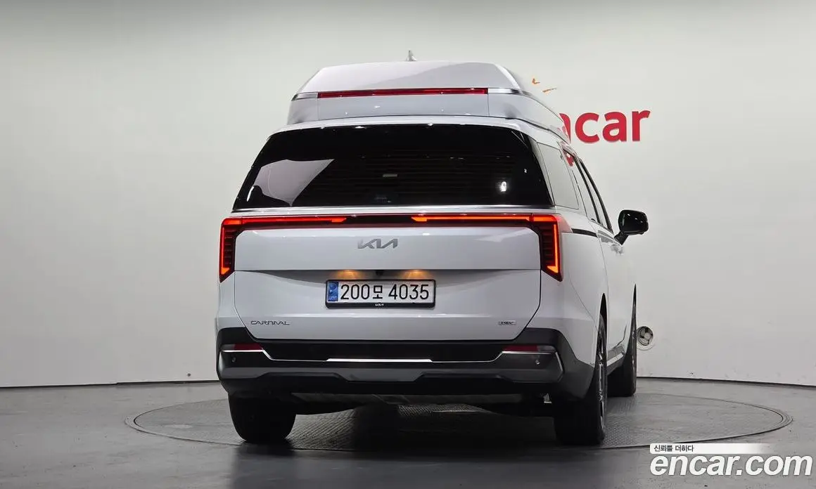 Kia Carnival 2024 1.6 автомат (гидро), фото 4