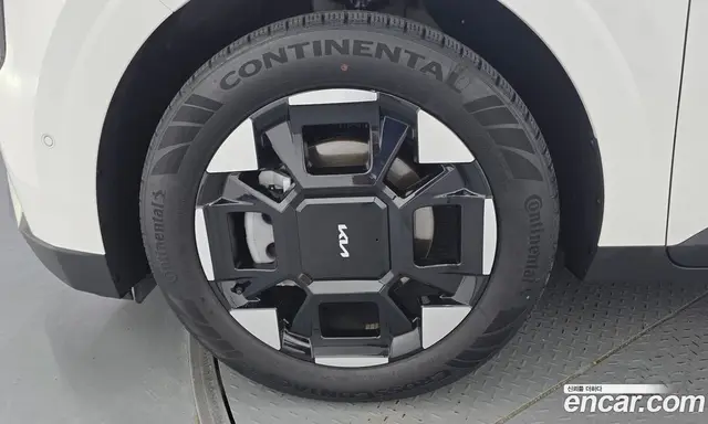 Kia Carnival 2024 1.6 автомат (гидро), миниатюра 5