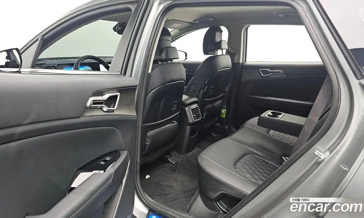 Kia Sportage 2023 2.0 автомат (гидро), фото 12